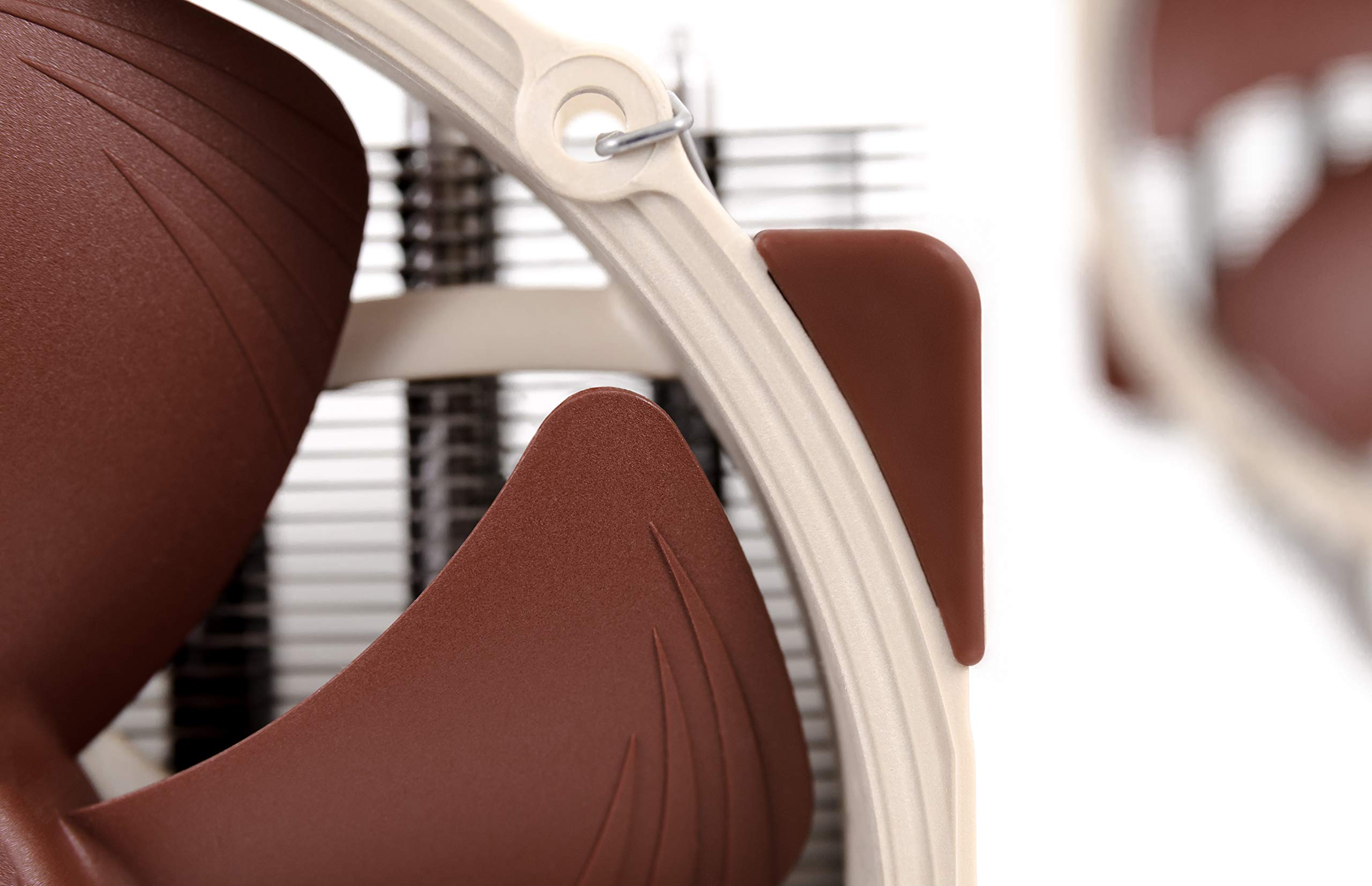 noctua-nh-u14s-tr4-sp3-leiser-server-workstation-high-end-tower-cpu-k-hler image 6
