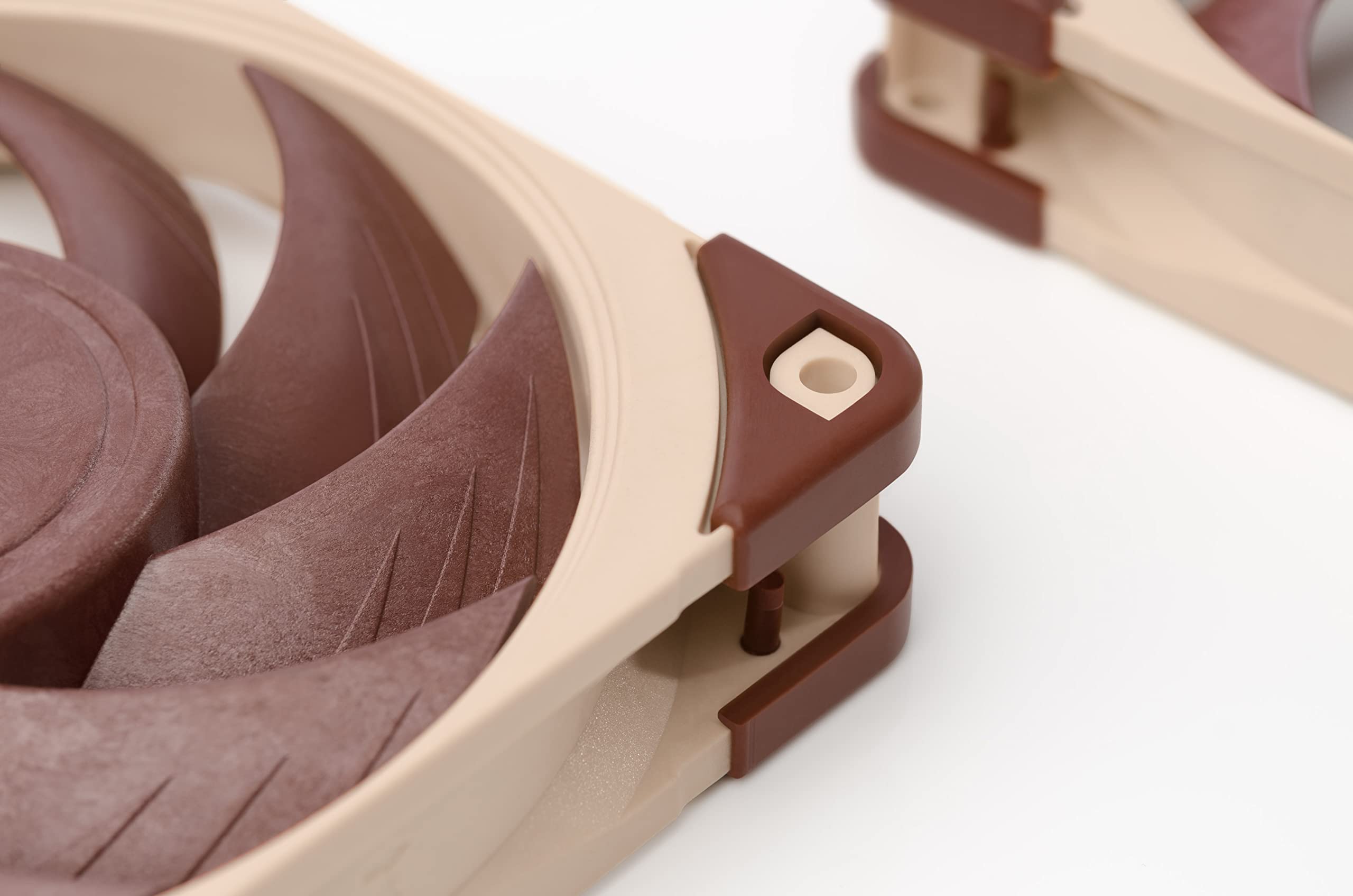 noctua-nf-a12x25-ls-pwm-fl-sterleiser-120mm-premium-l-fter image 6